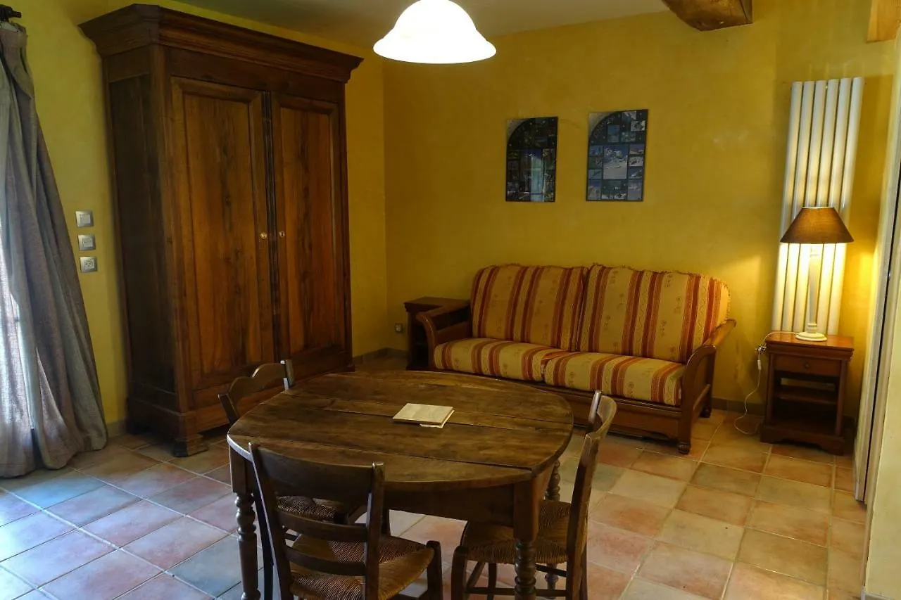 Apartment L'Hermitage Yenne Frankreich
