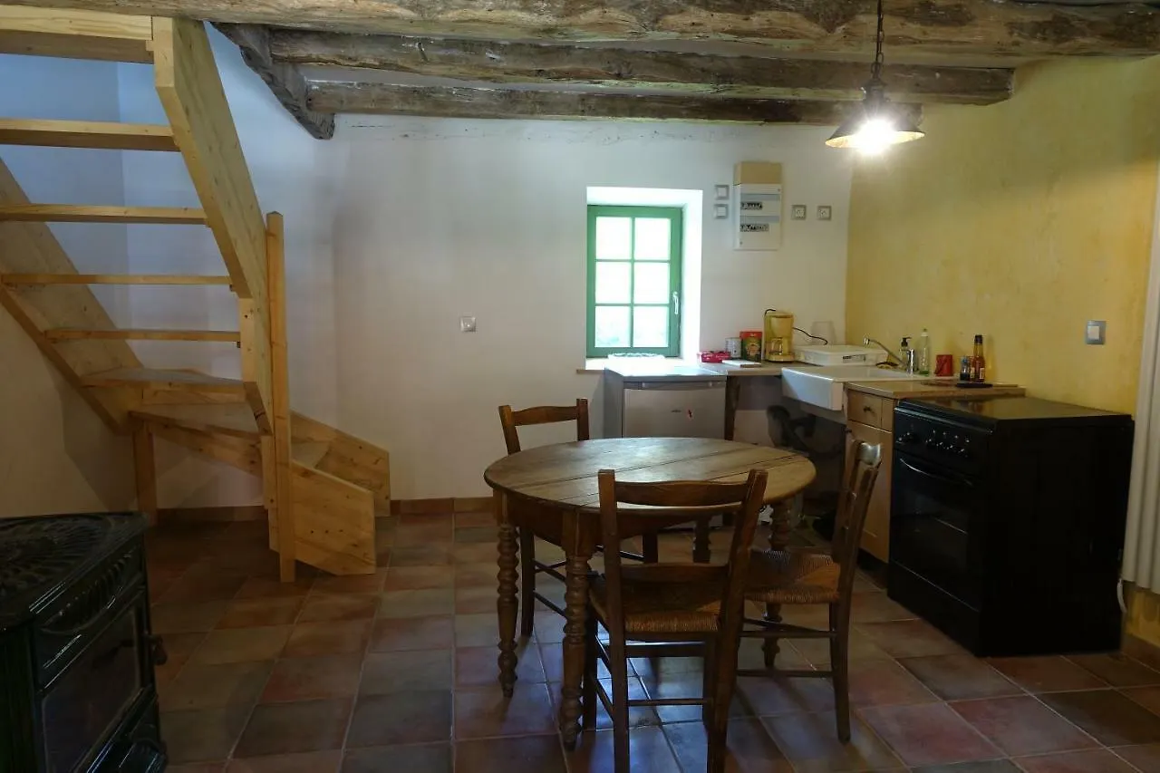 Apartment L'Hermitage Yenne